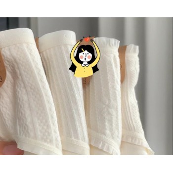 Culottes Femmes FC-1   Très bonne qualité. comfort soft coton, culottes blanches en  coton, sous-vêtements antibactériens  pour femmes  Culottes Femmes FC-1   Très bonne qualité. comfort soft coton, culottes blanches en  coton, sous-vêtements antibactériens  pour femmes