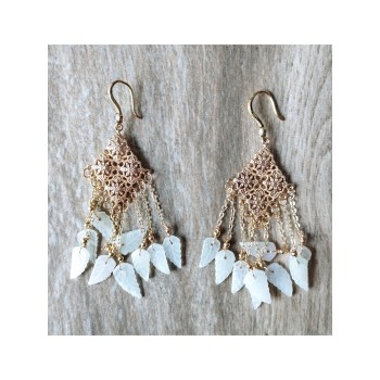 Boucle d'oreille BE-3  Magnifique Jade Unique boucle d'oreille Sans Alleergie, Couleur et tradition mode chinois  style boucle d'oreille pour femmes