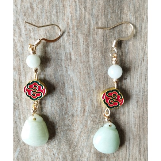 Earrings BE-5  Magnificent unique jade earrings without Allergy, color and traditional Chinese fashion style for women